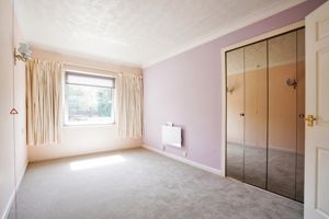 BEDROOM- click for photo gallery